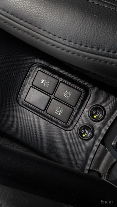 Prius C