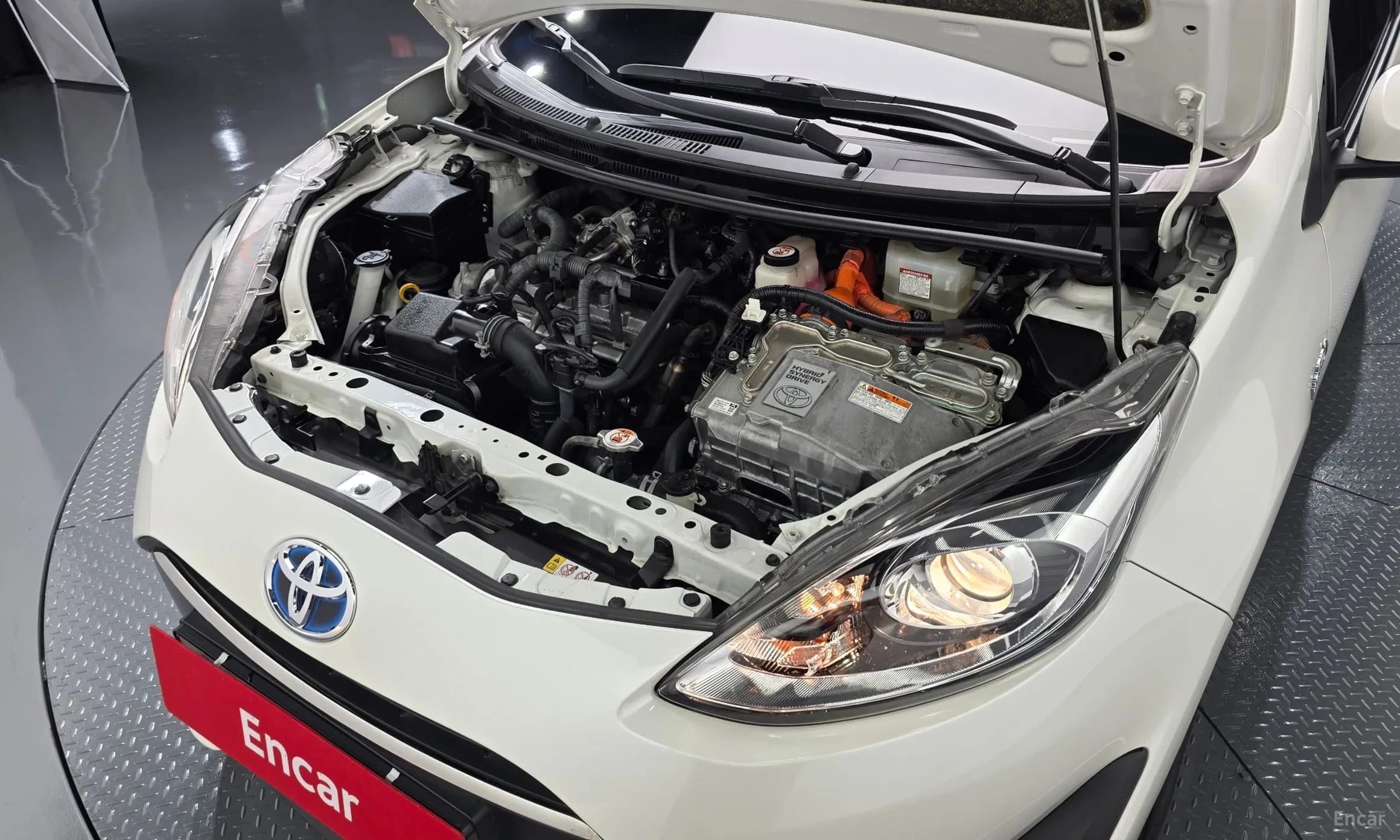 Prius C