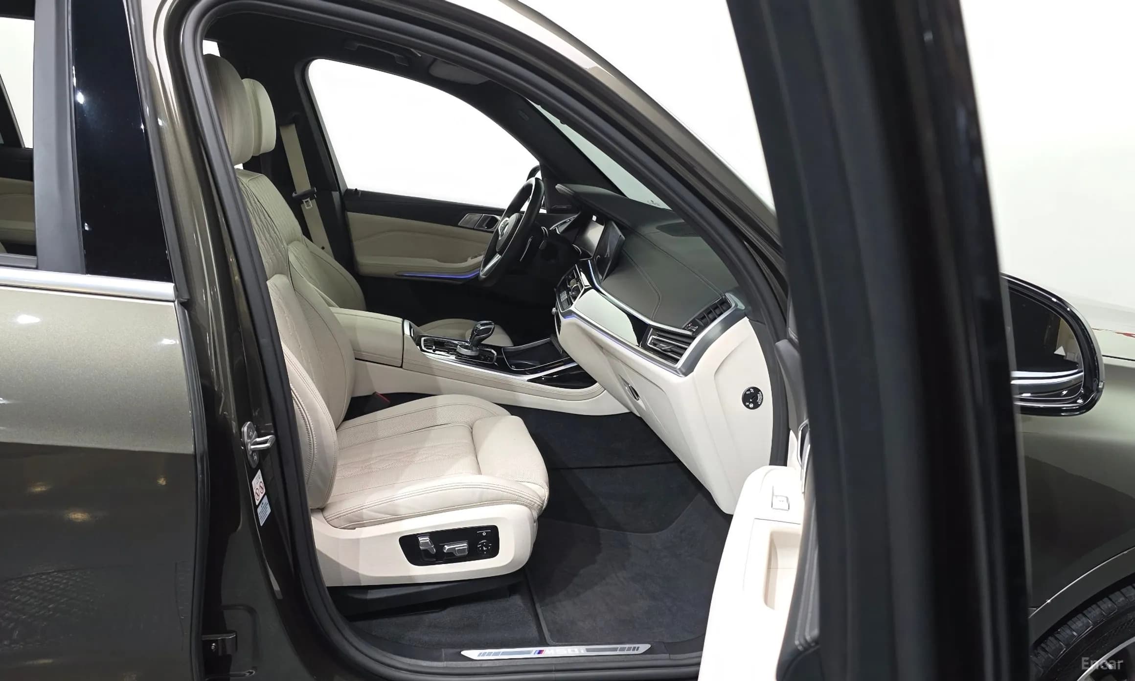 X7 (G07)