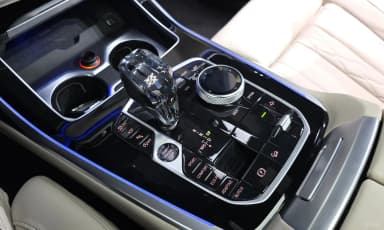X7 (G07)