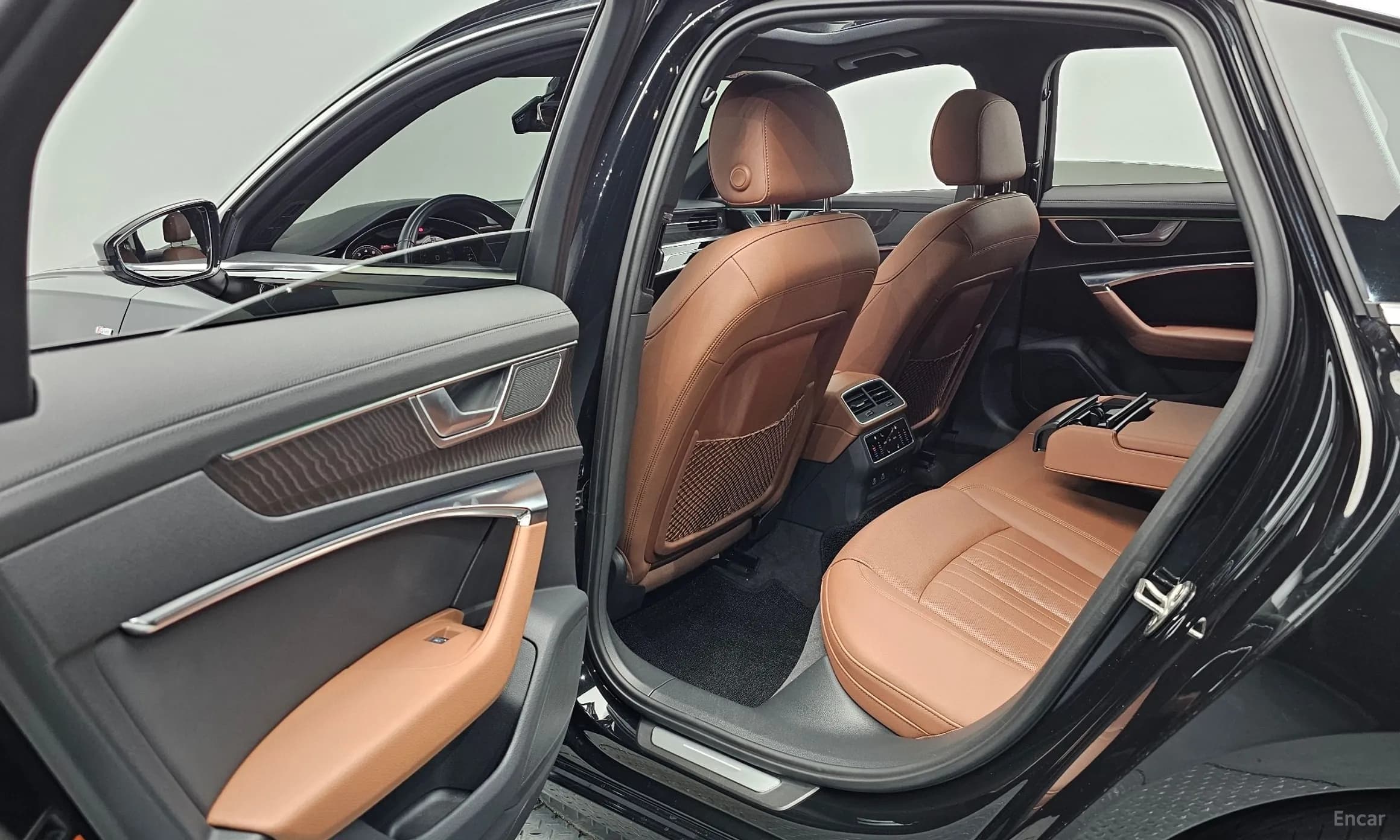 A6 (C8)