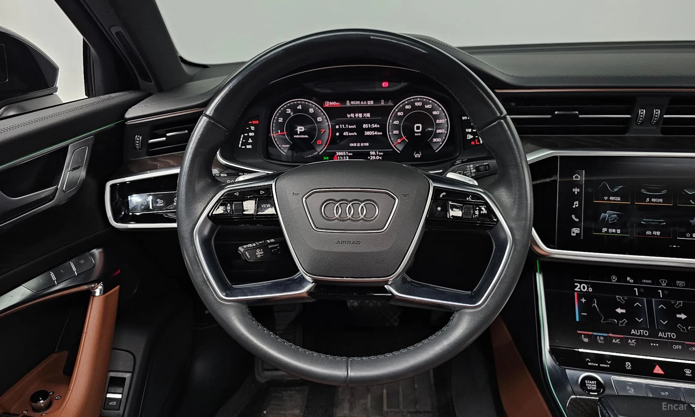 A6 (C8)