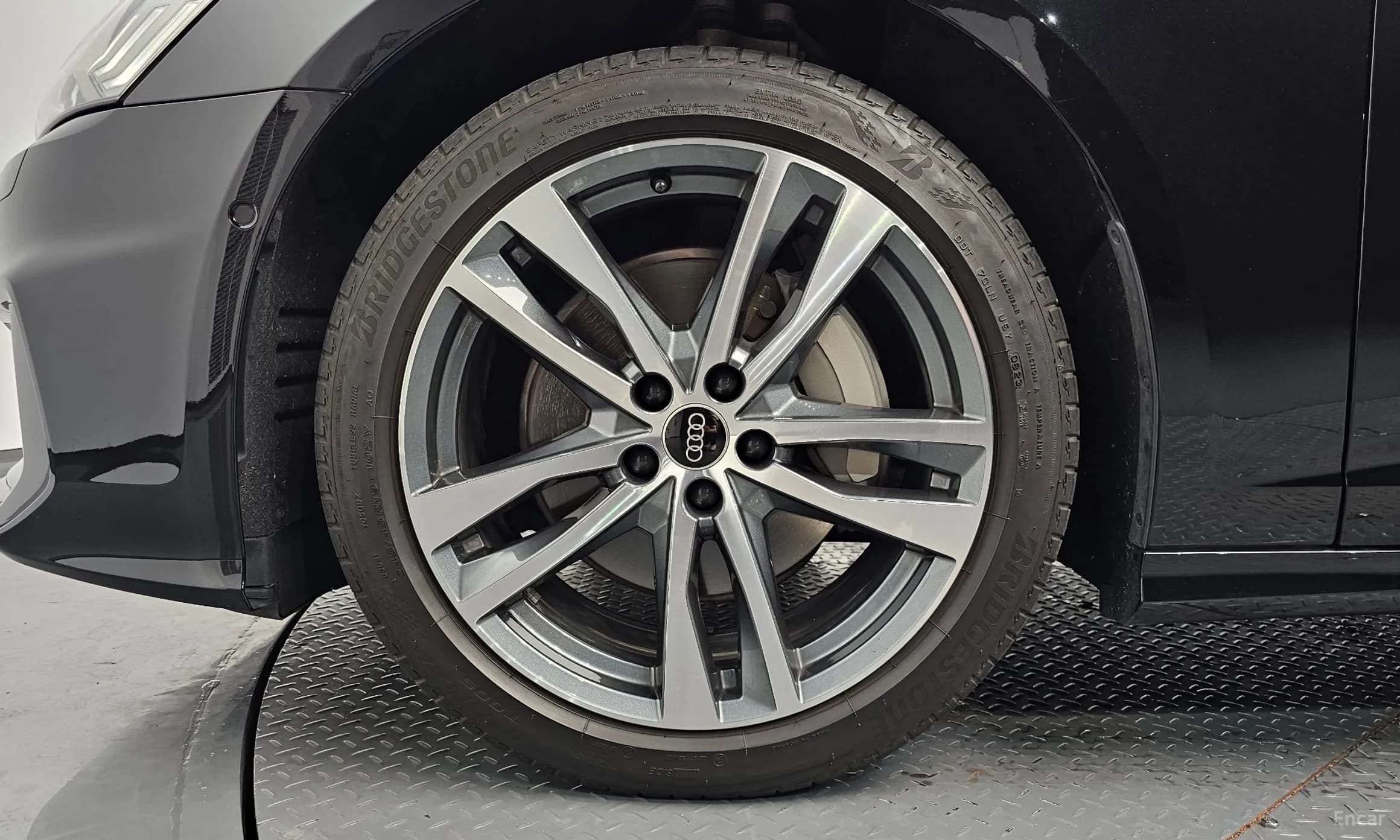 A6 (C8)