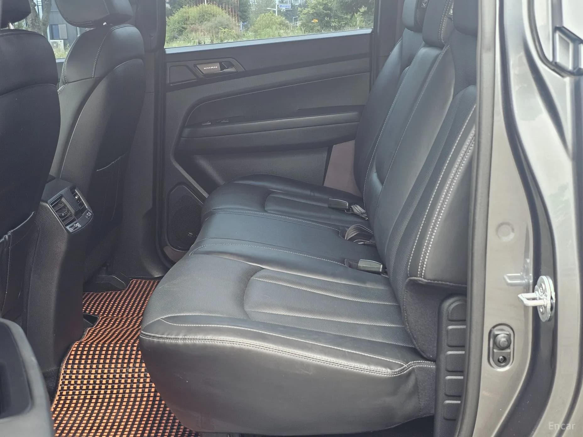Rexton Sports Khan