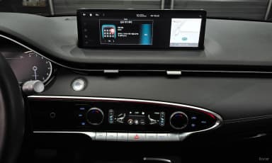 GV70