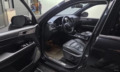 G4 Rexton