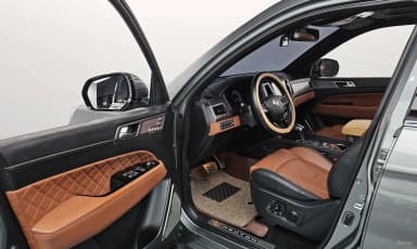 G4 Rexton