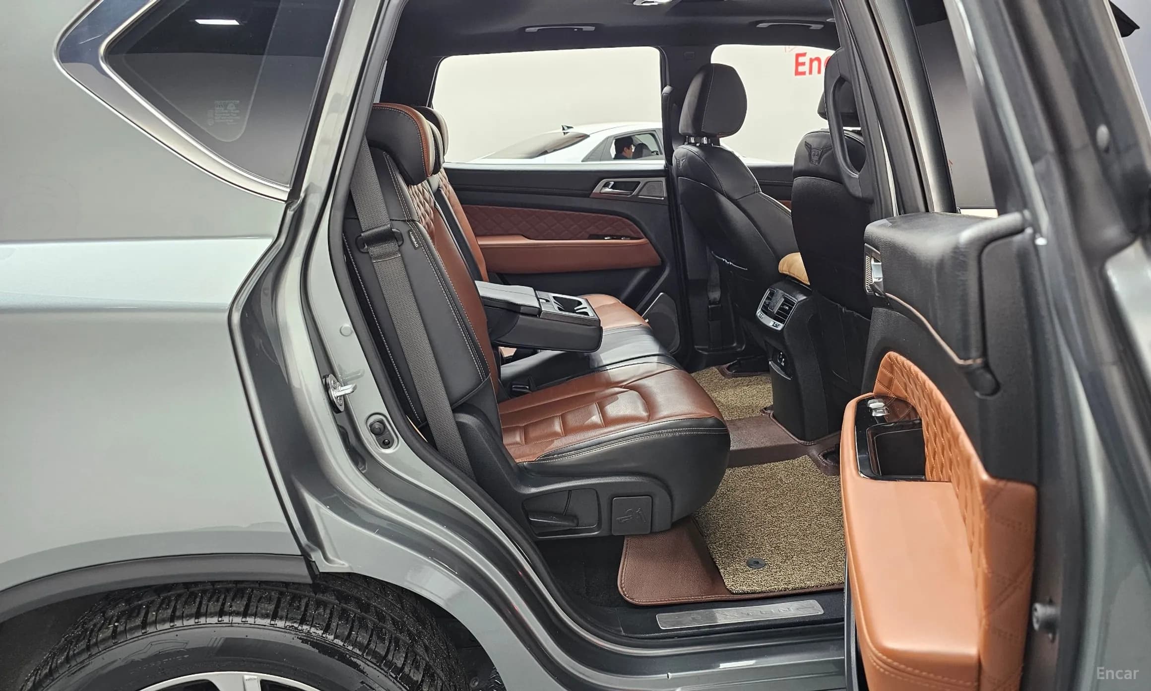 G4 Rexton