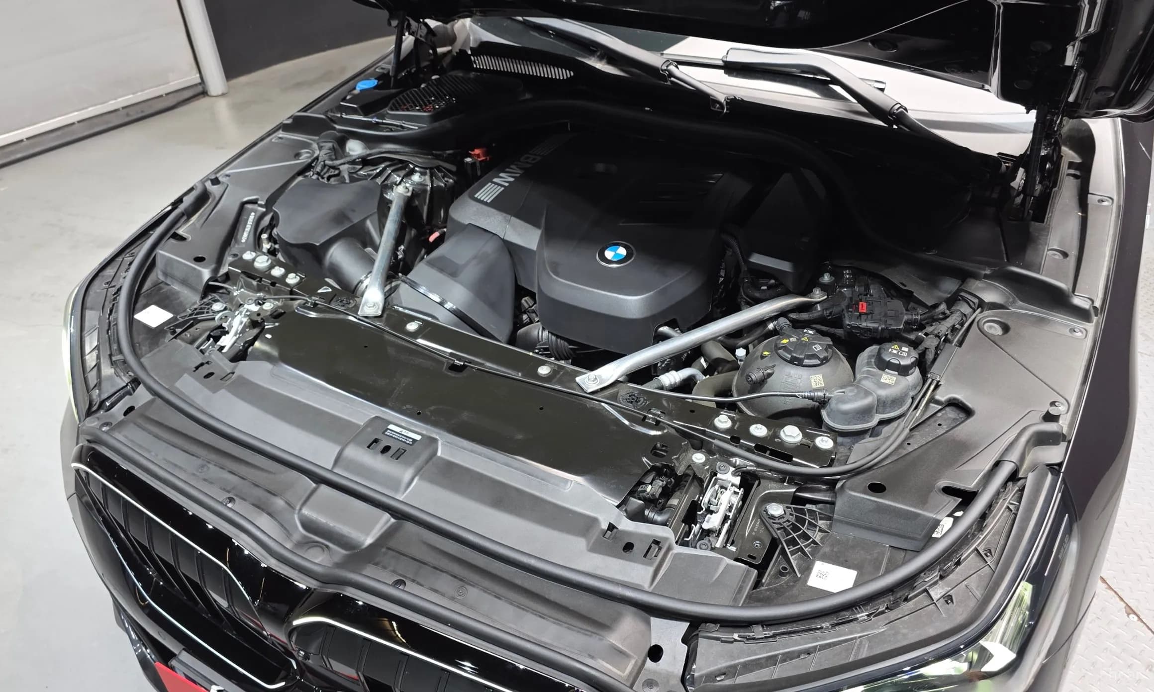 5 Series (G60)