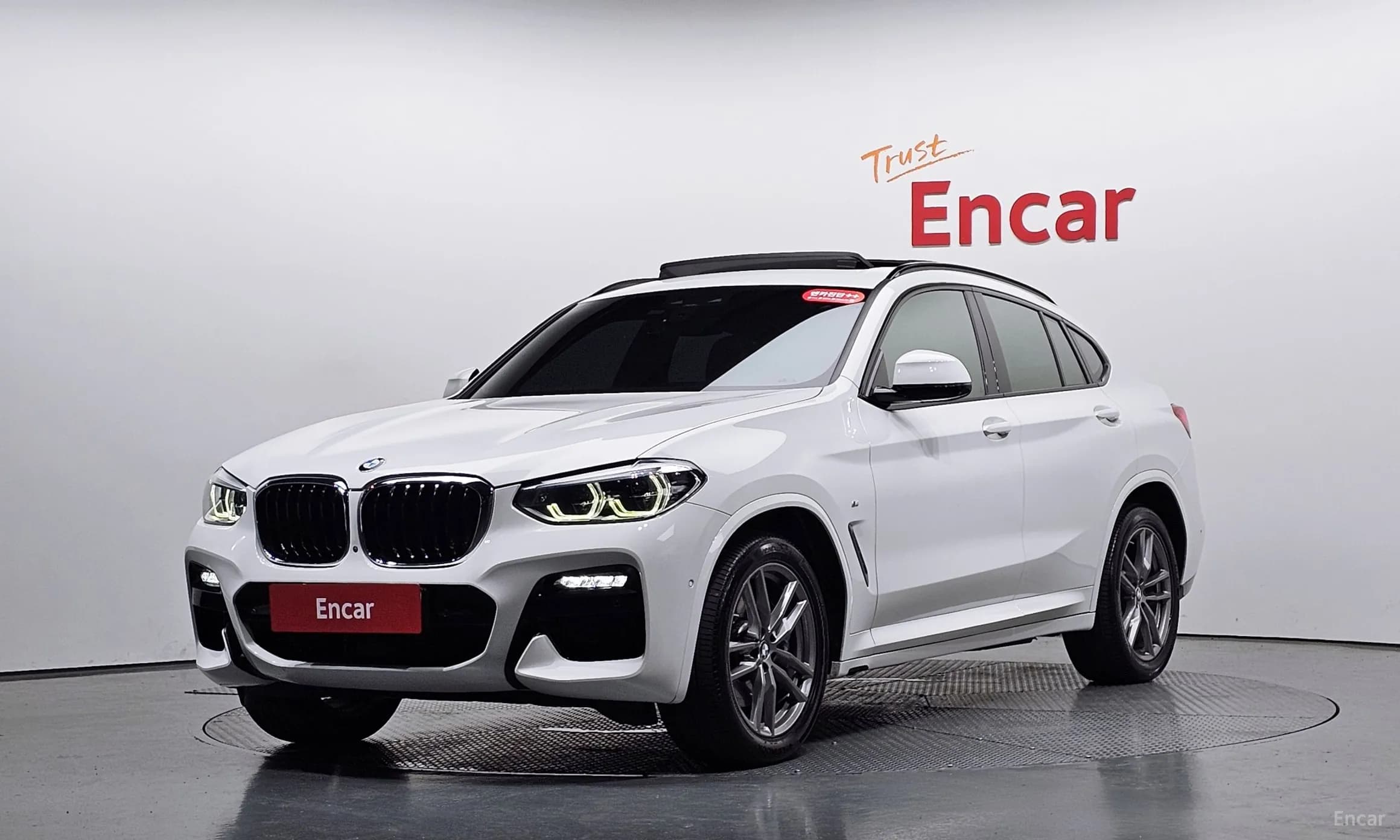 X4 (G02)