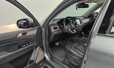 G4 Rexton