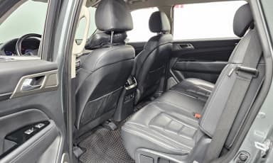 G4 Rexton