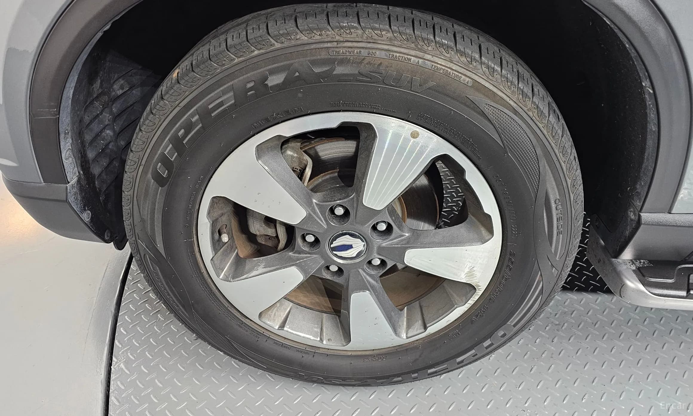 G4 Rexton