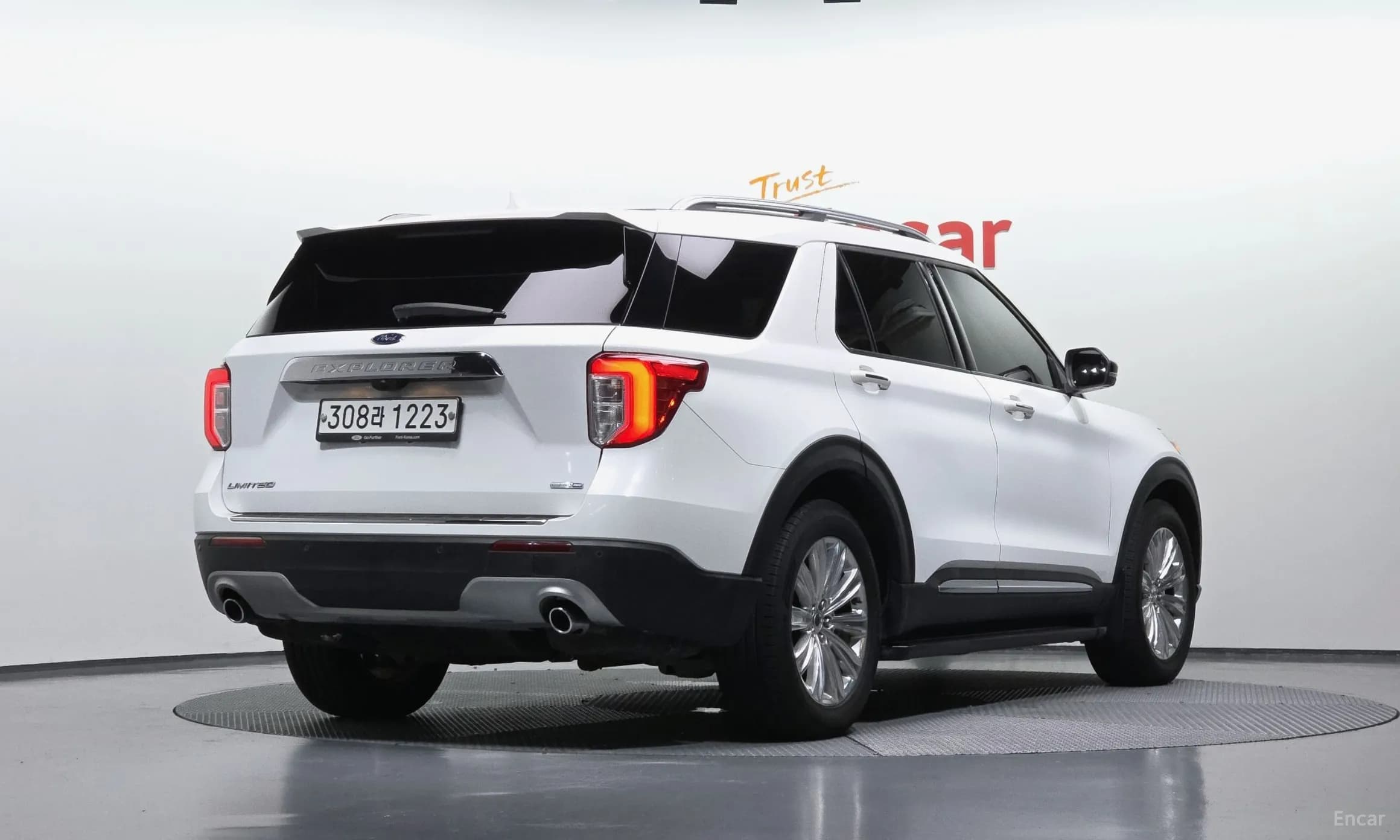 Explorer 6th Generation