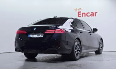 5 Series (G60)