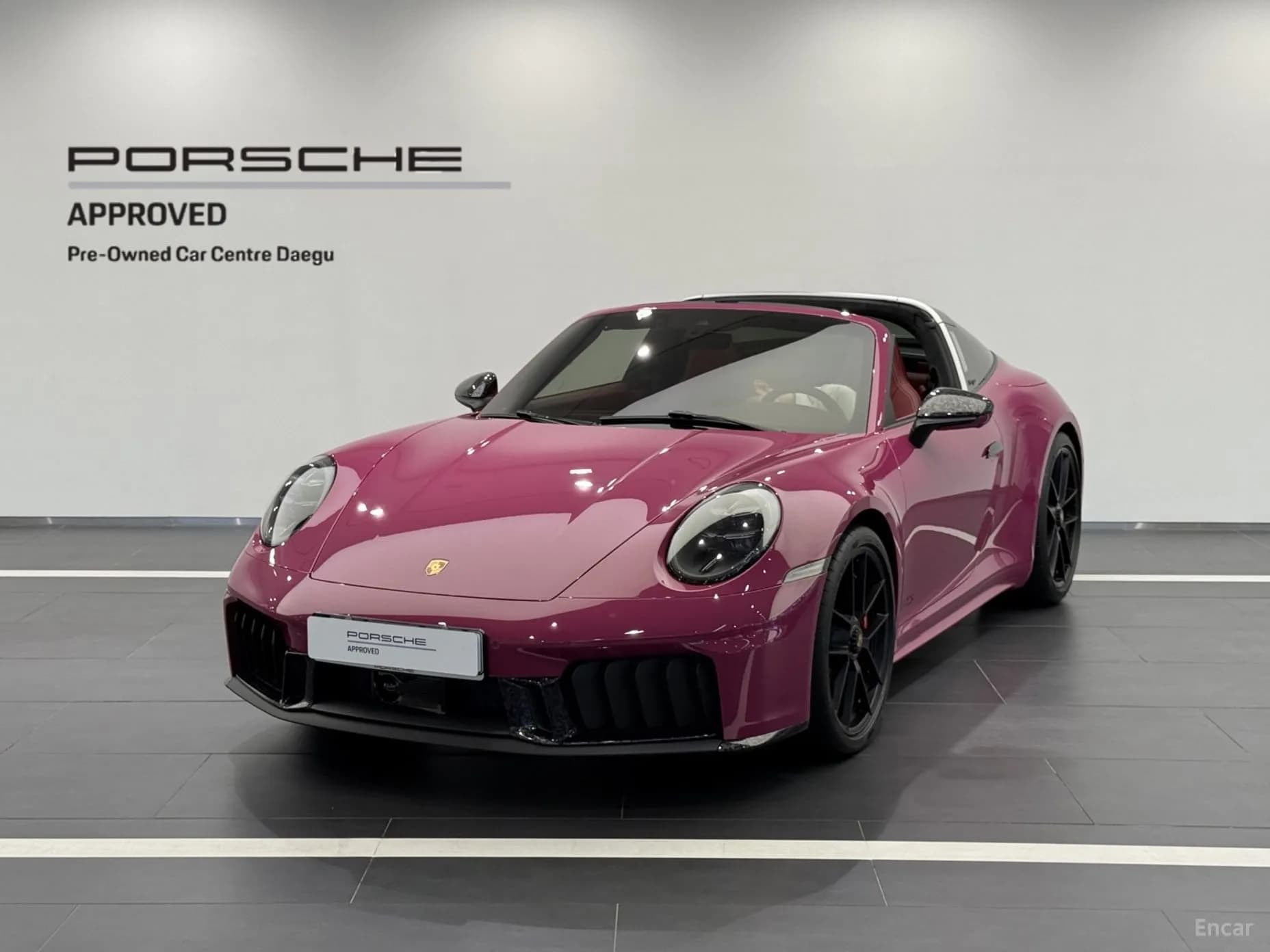 911 (992)