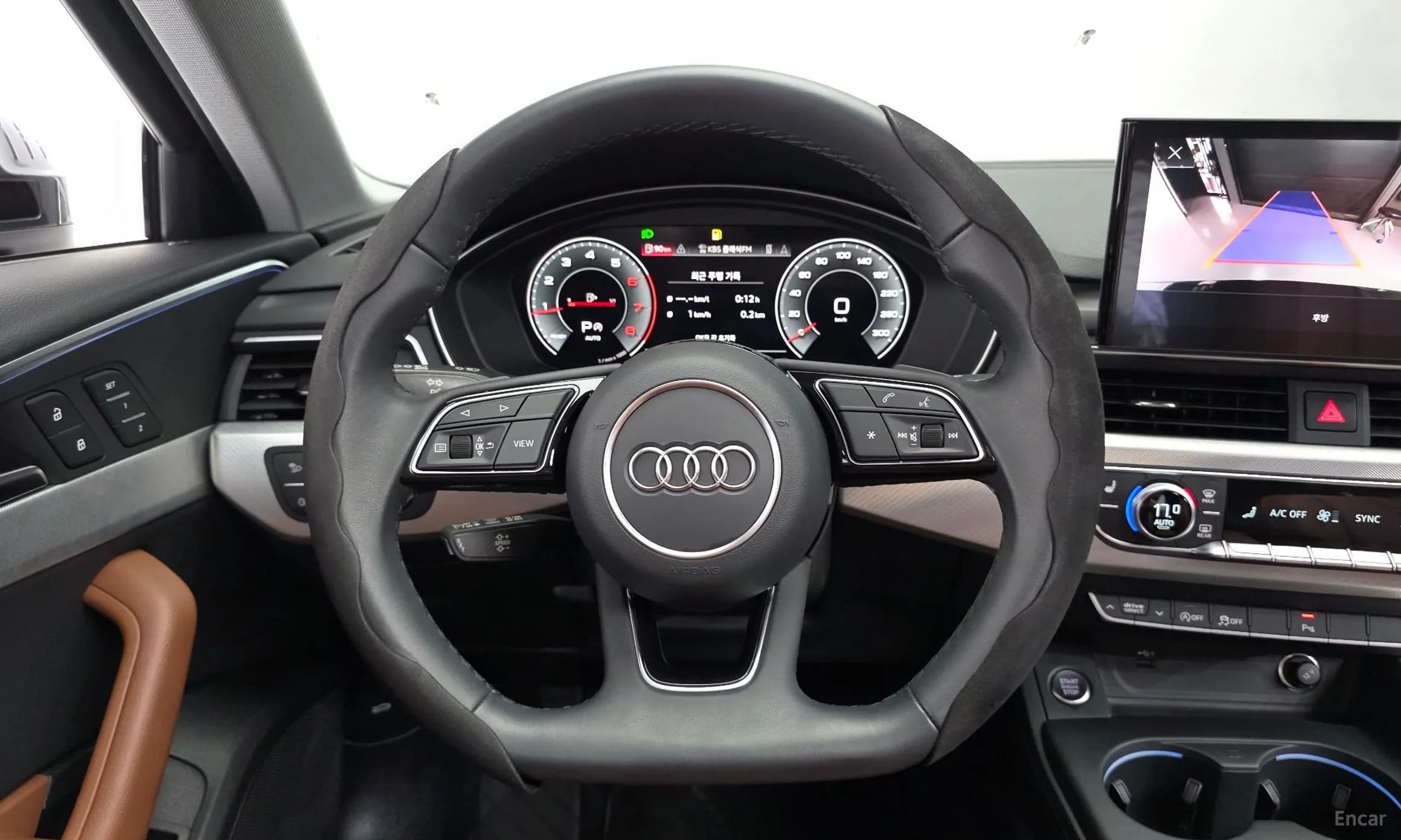 A4 (B9)