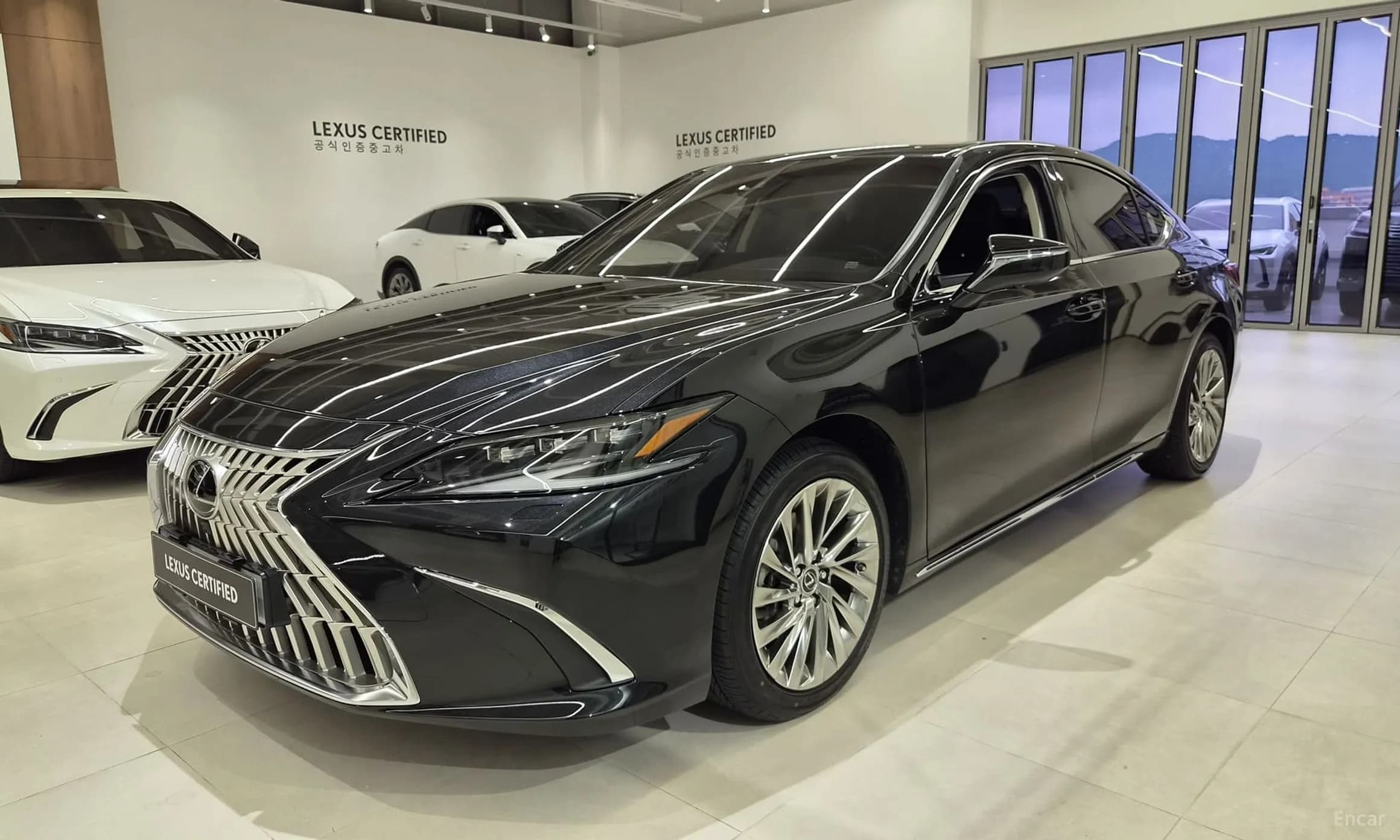 ES300h 7th Generation