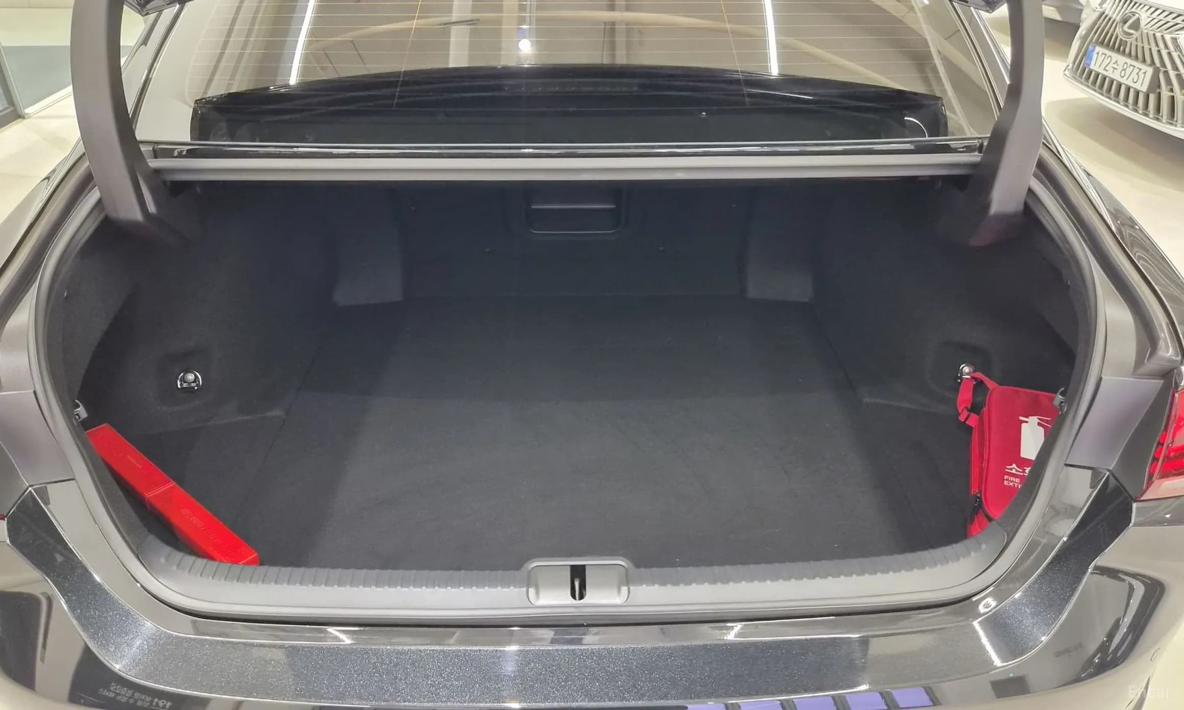 ES300h 7th Generation
