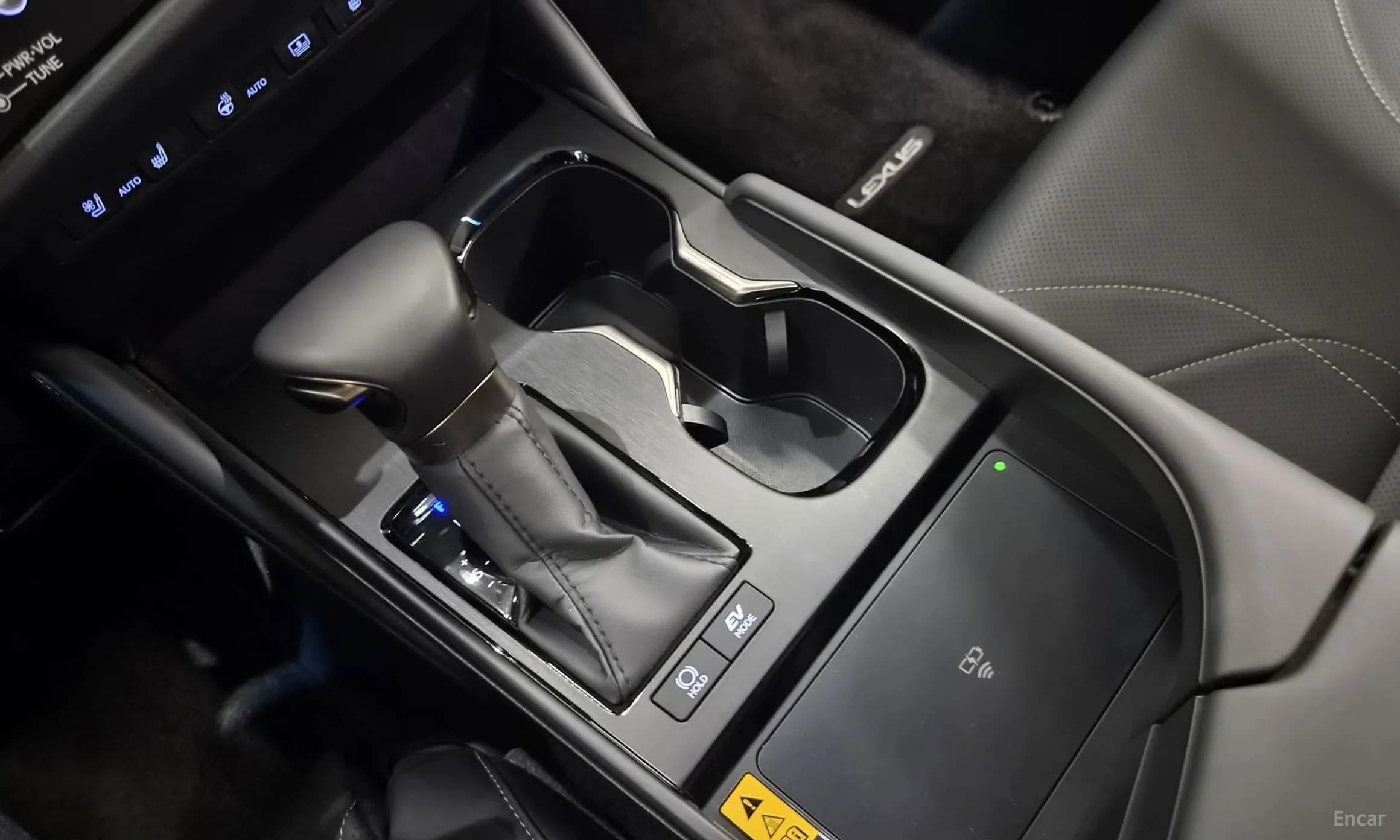 ES300h 7th Generation