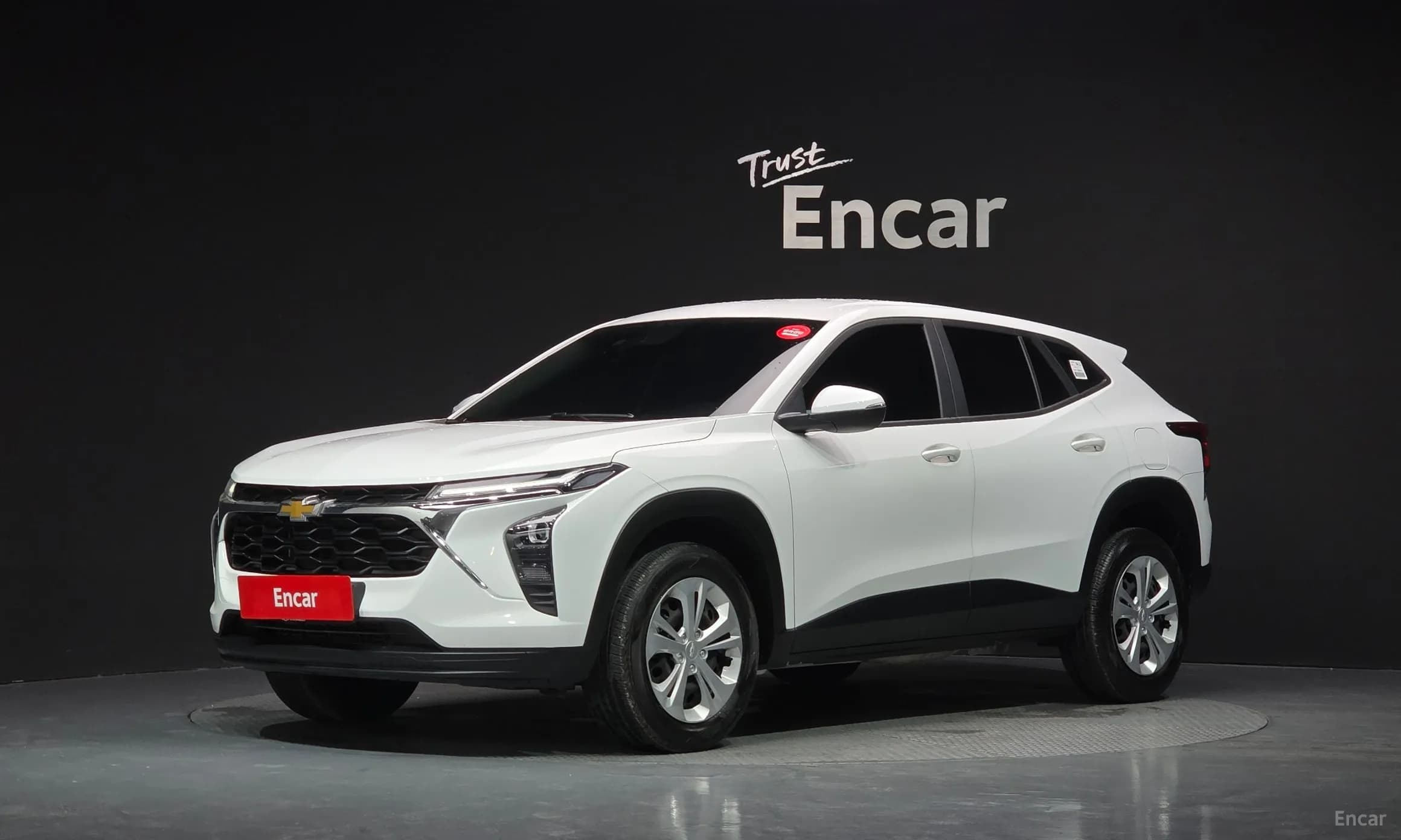 Trax Crossover