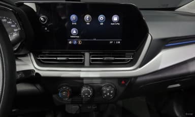 Trax Crossover