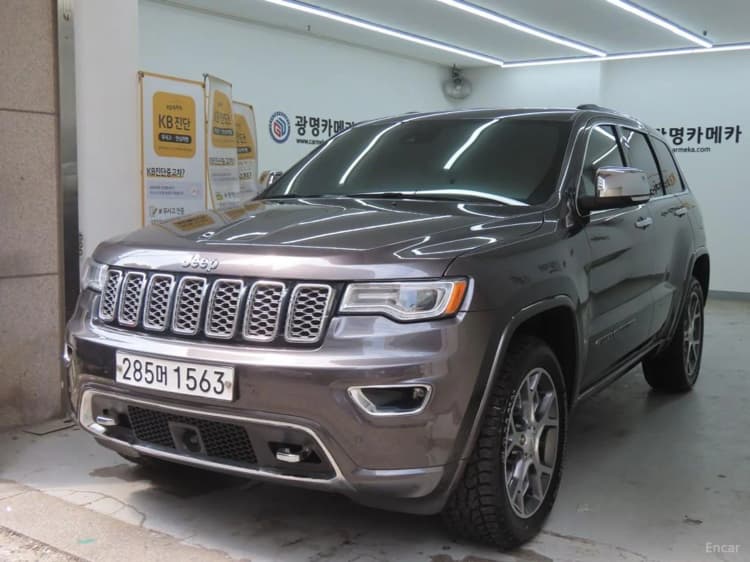 Grand Cherokee
