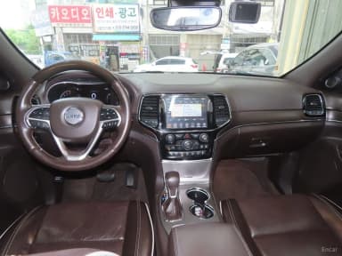 Grand Cherokee