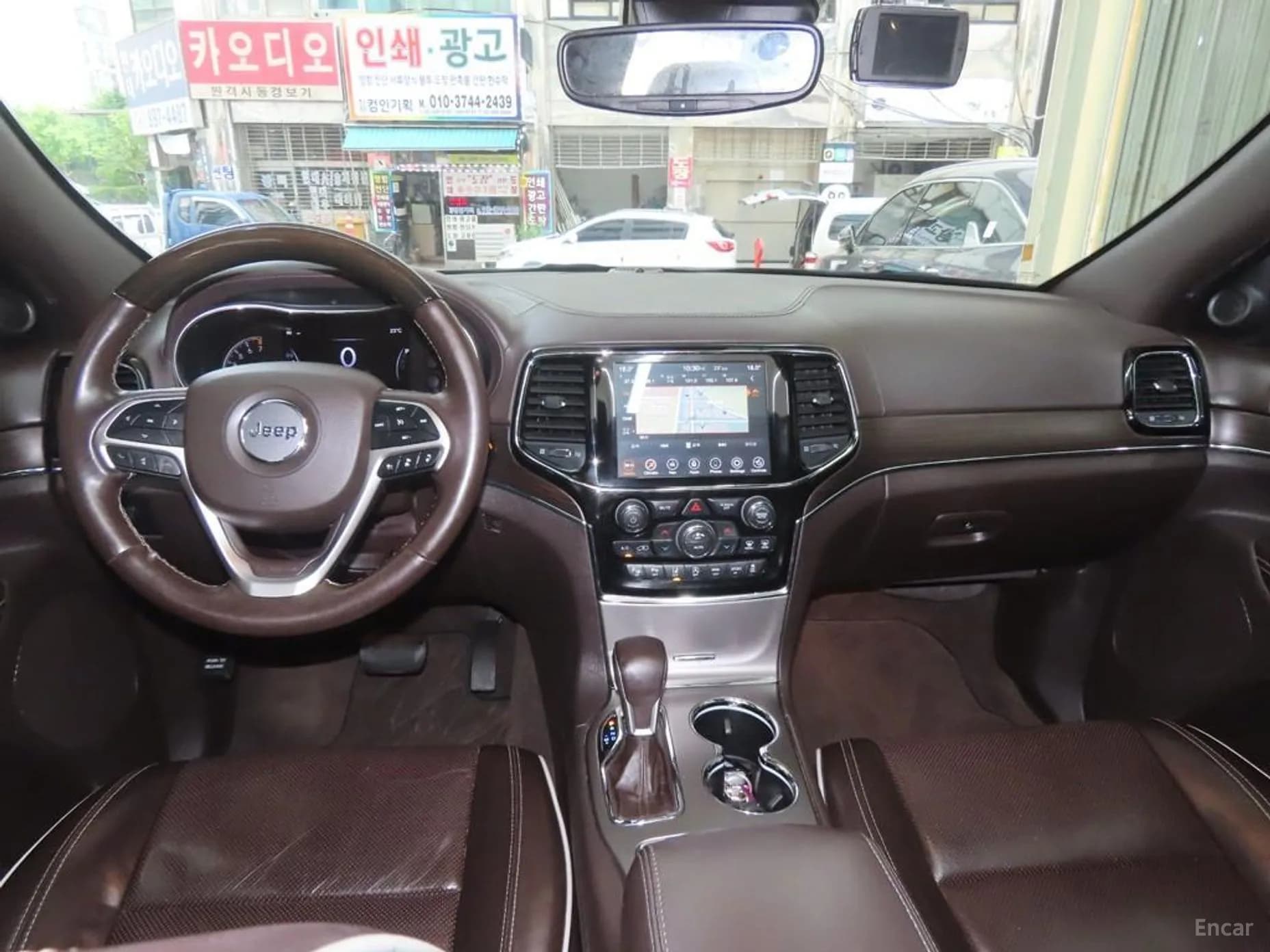 Grand Cherokee