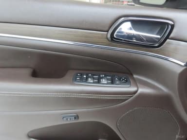 Grand Cherokee