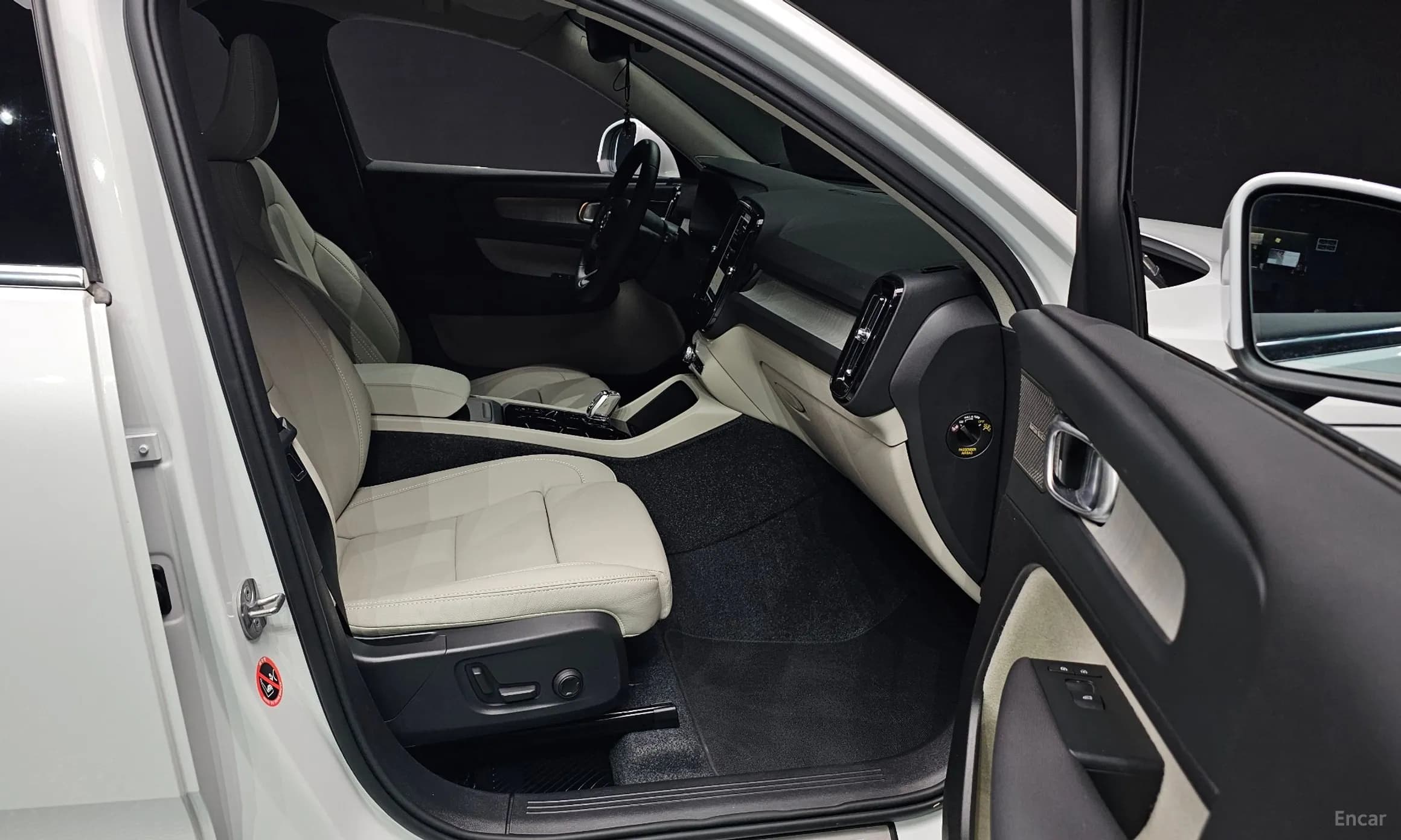XC40