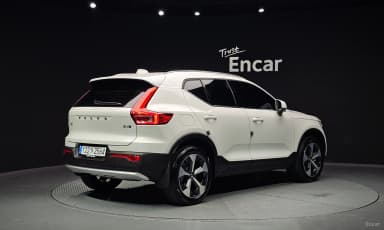 XC40