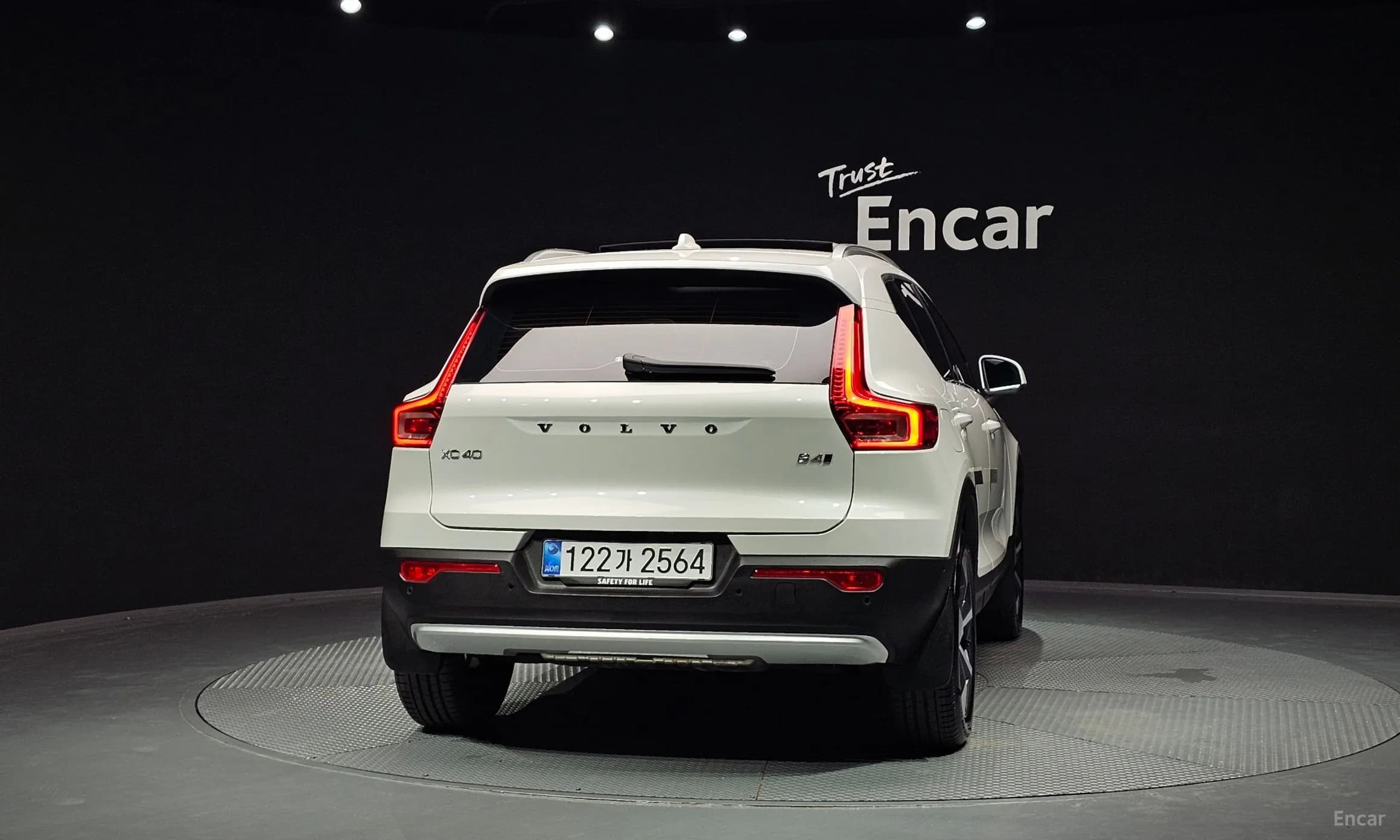 XC40