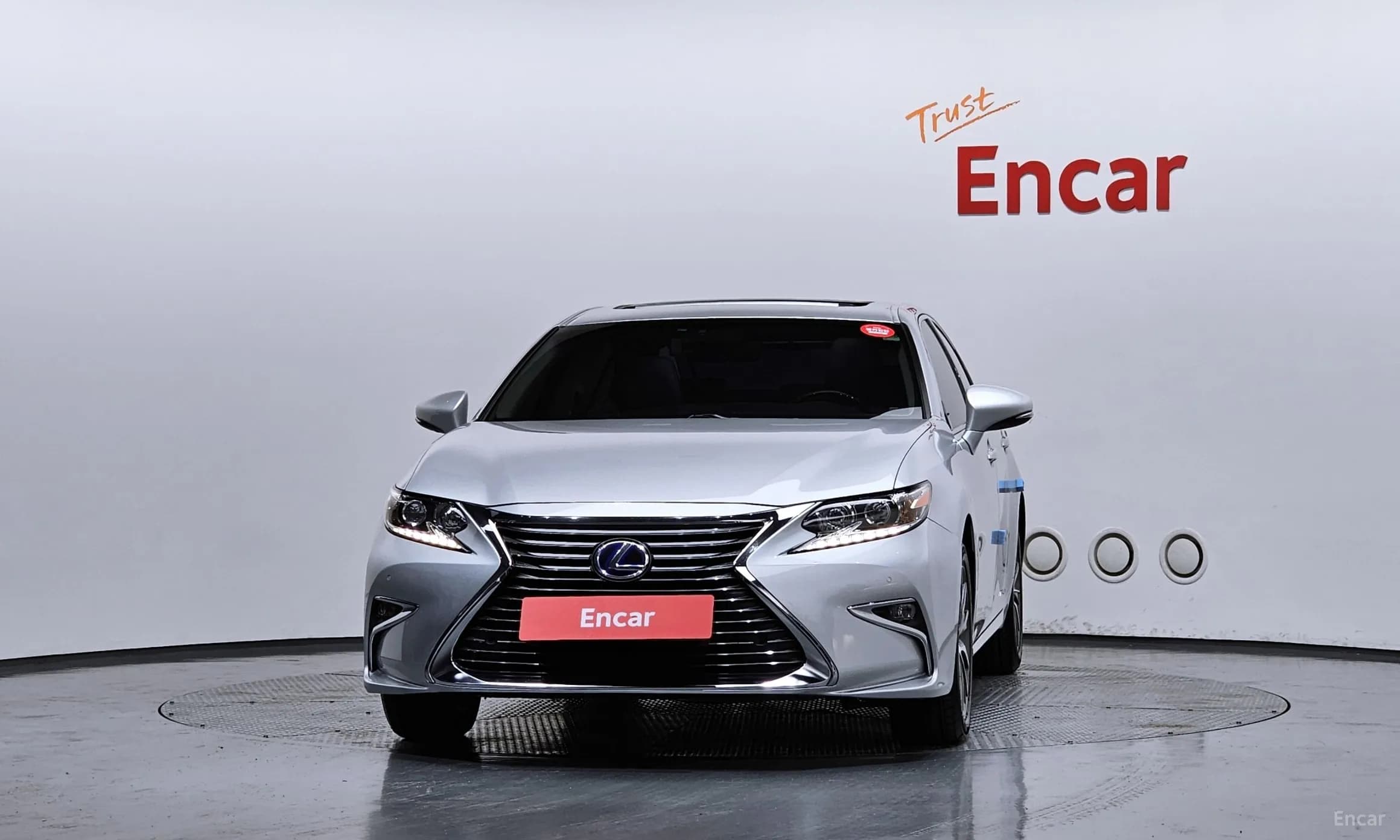 New ES300h