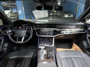 A6 (C8)