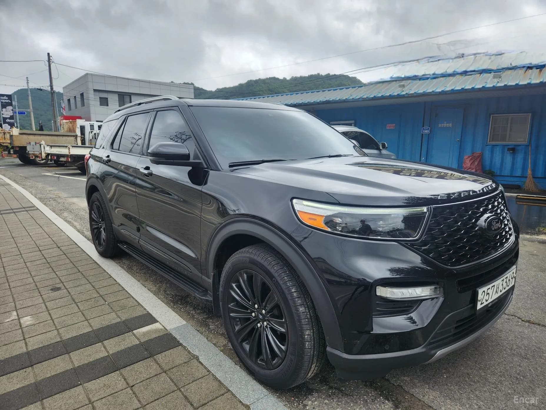 Explorer 6th Generation
