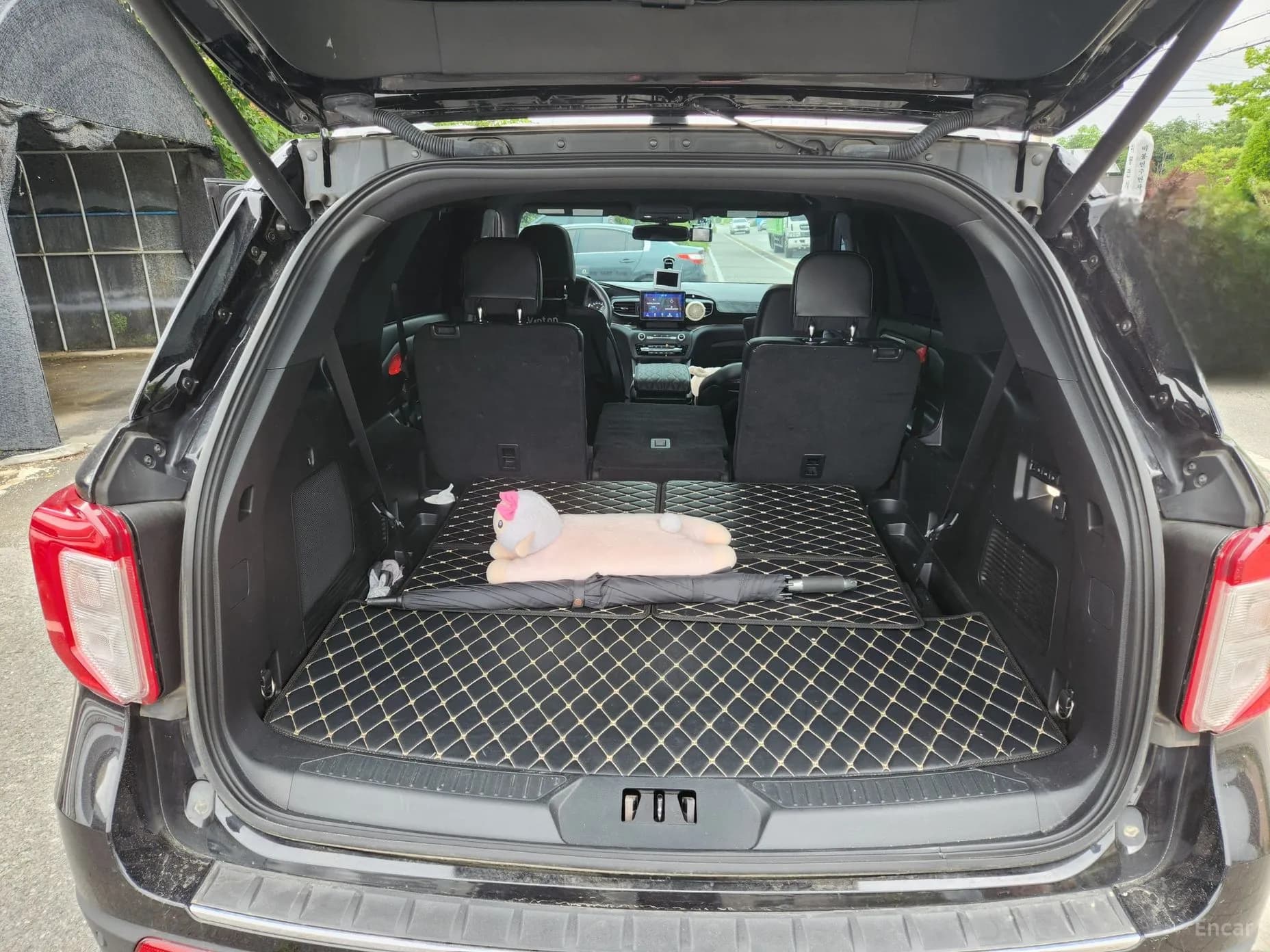 Explorer 6th Generation