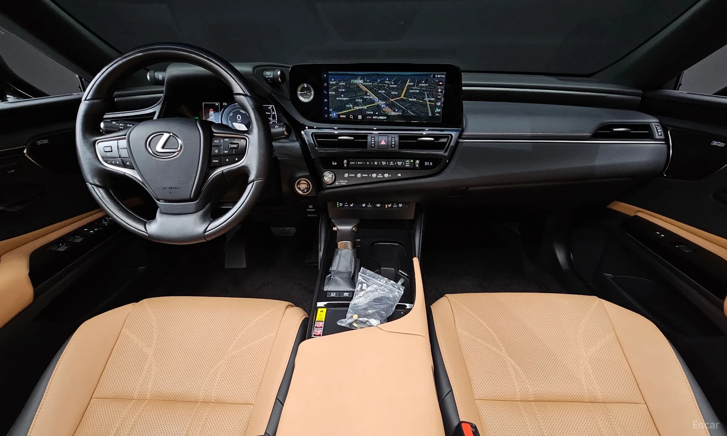 ES300h 7th Generation