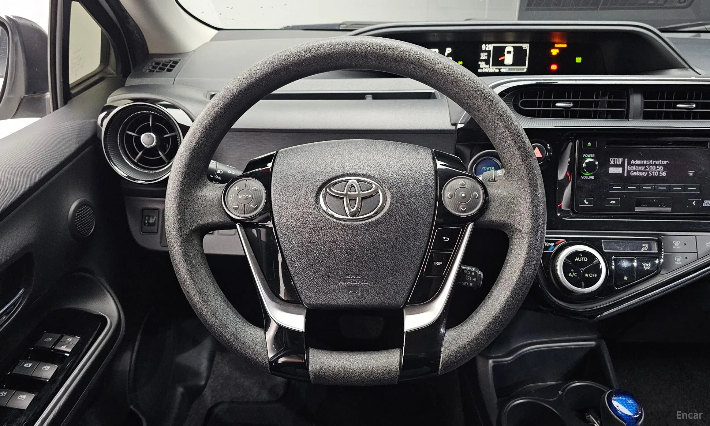 Prius C