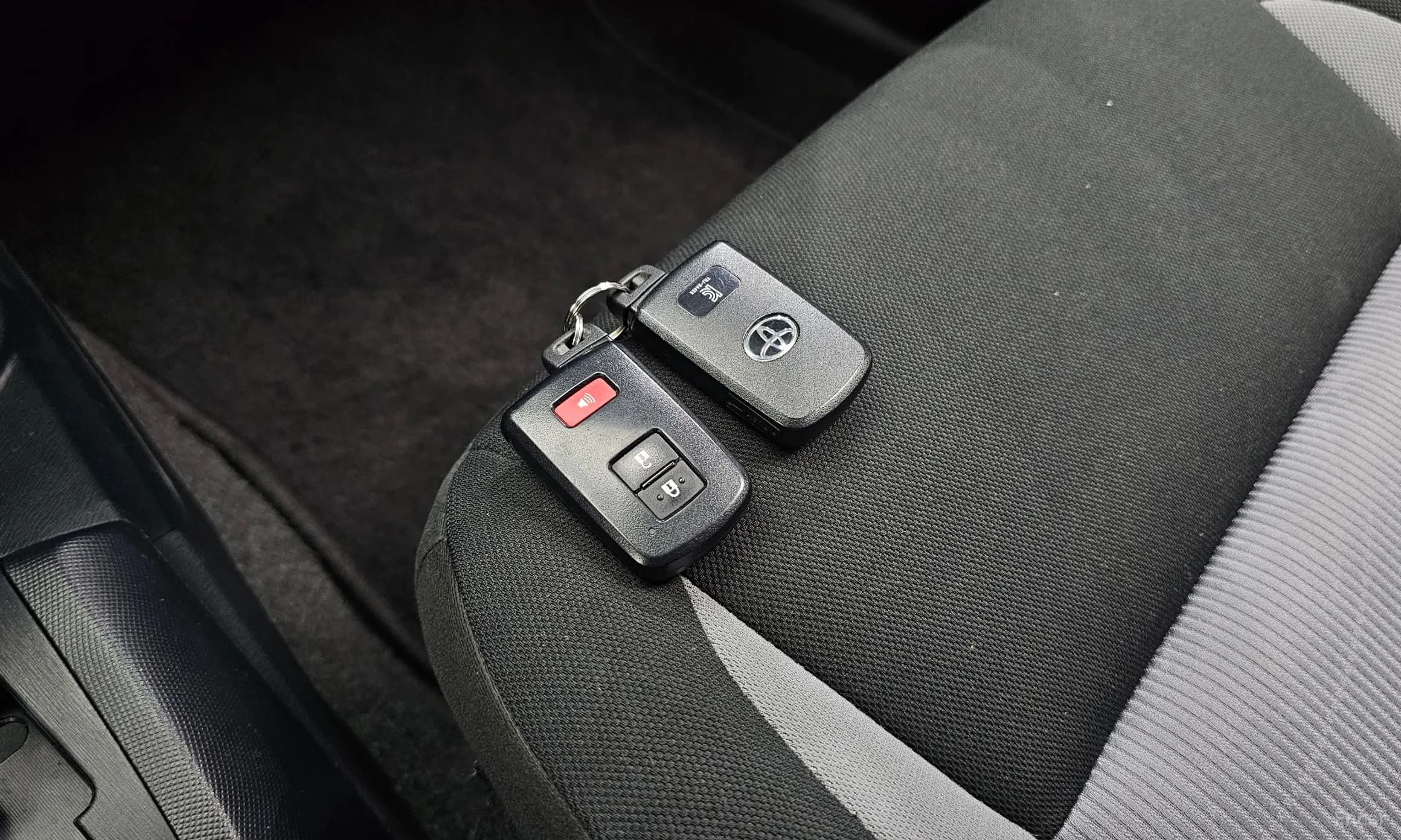 Prius C