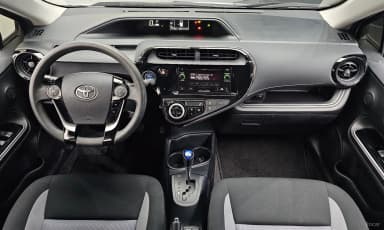 Prius C