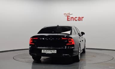 S90