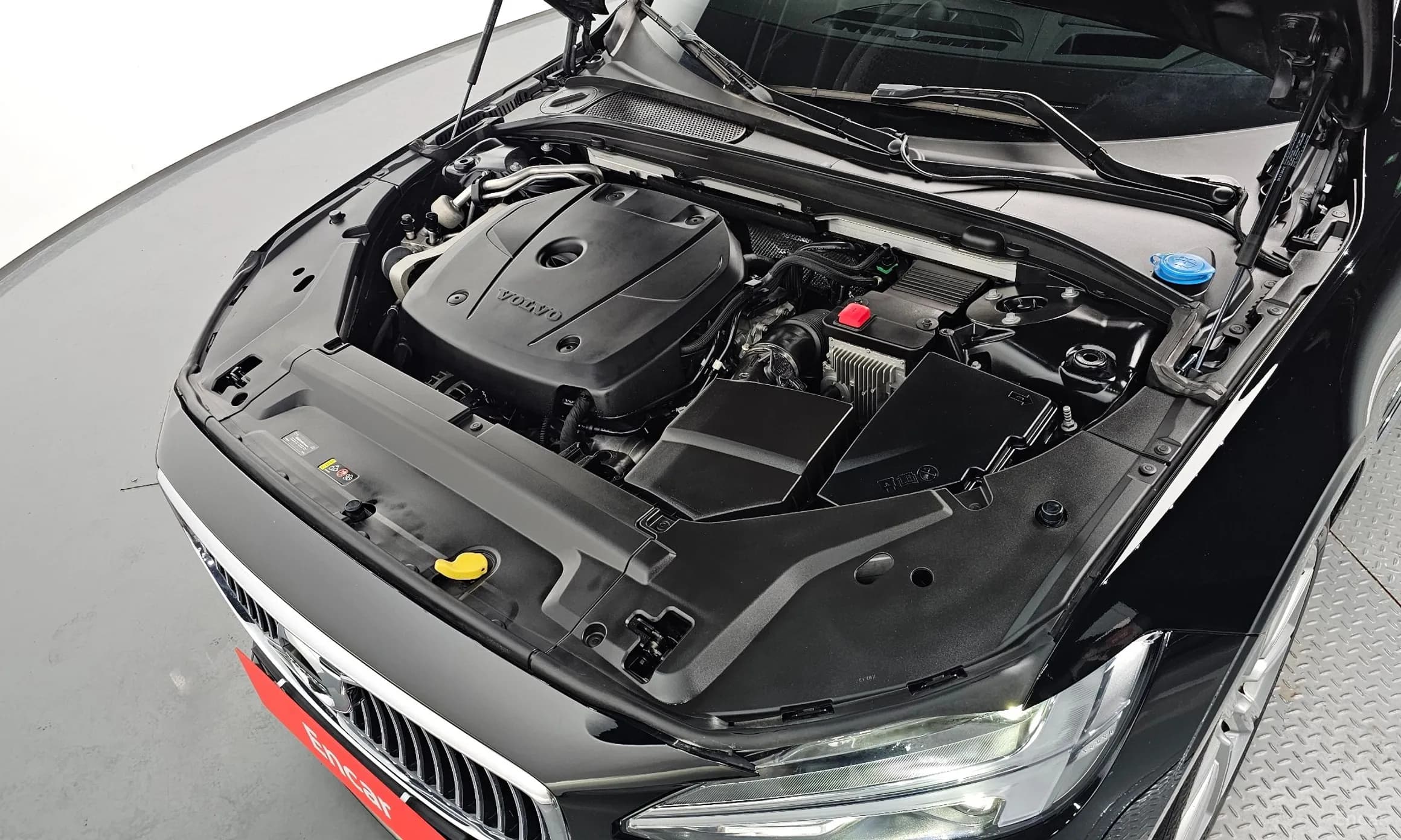 S90