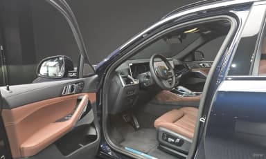 X6 (G06)