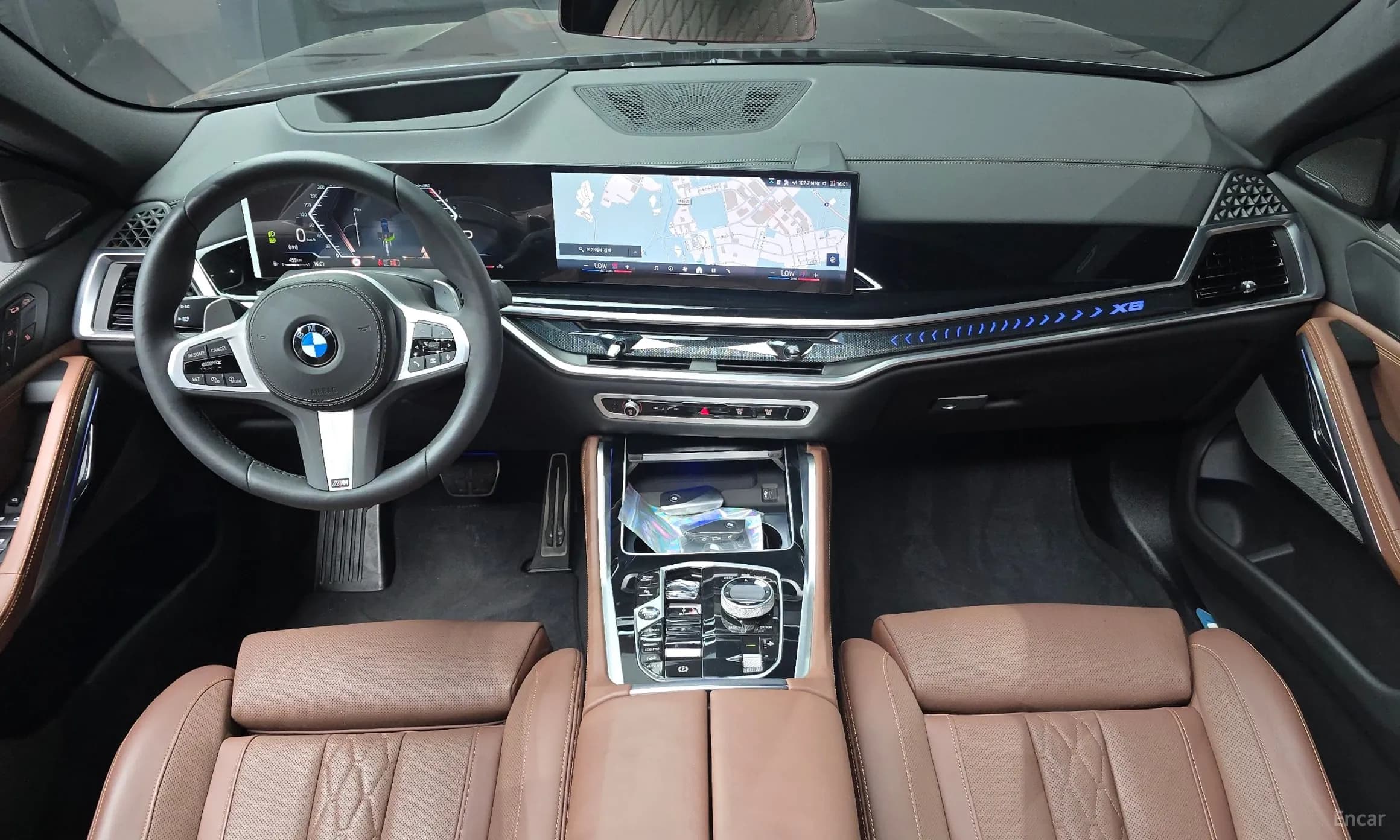 X6 (G06)