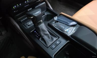 ES300h 7th Generation