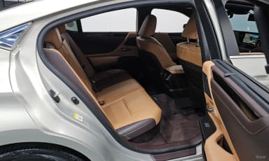 ES300h 7th Generation