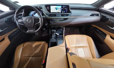 ES300h 7th Generation