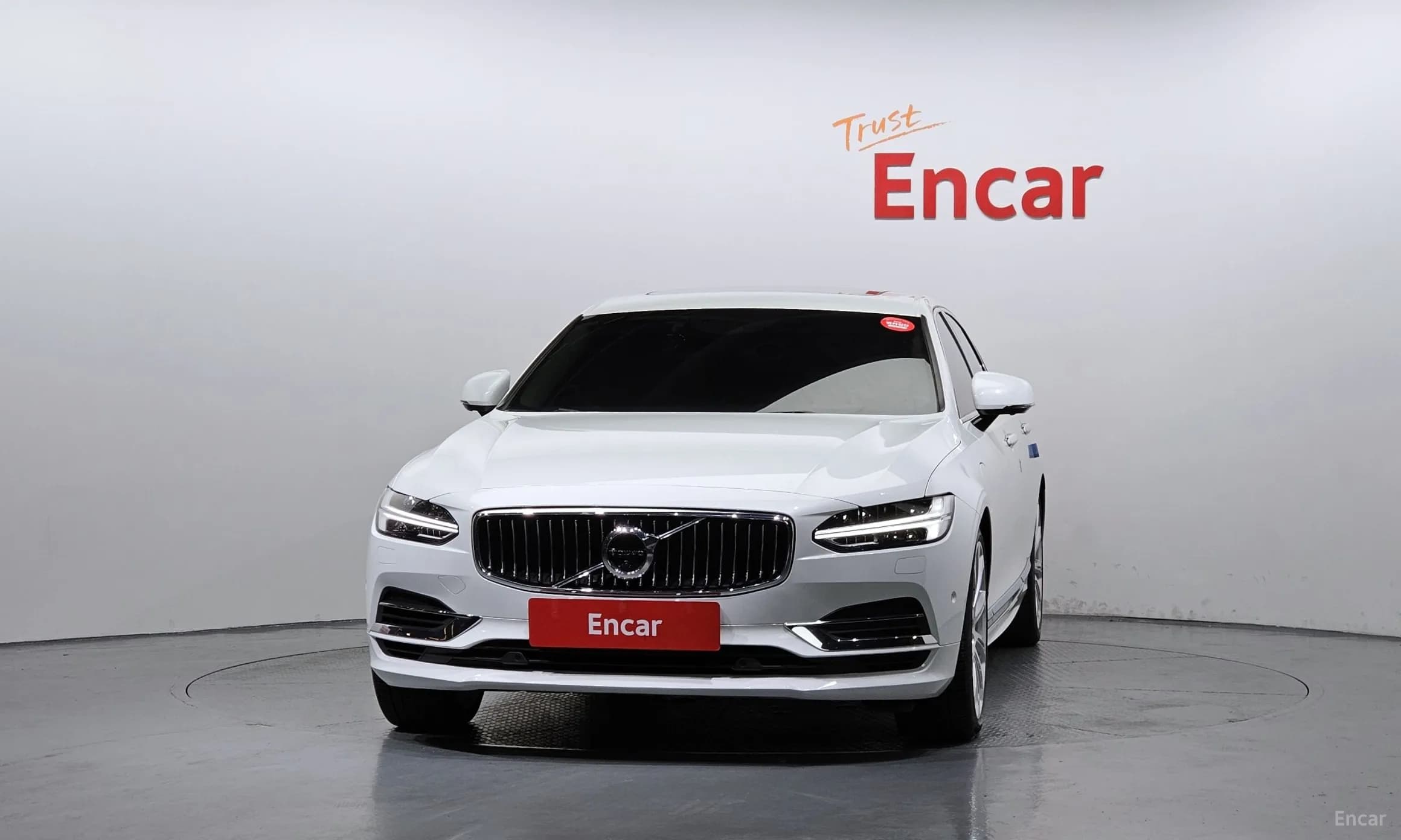 S90