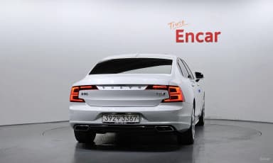 S90